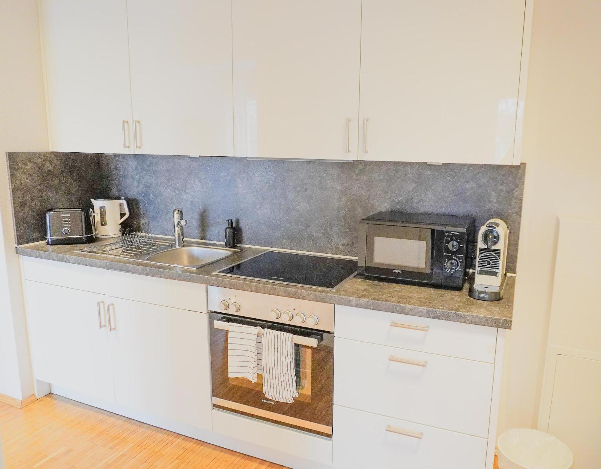 Zu Hause Auf Reisen - Direkt In Der Innenstadt Apartment